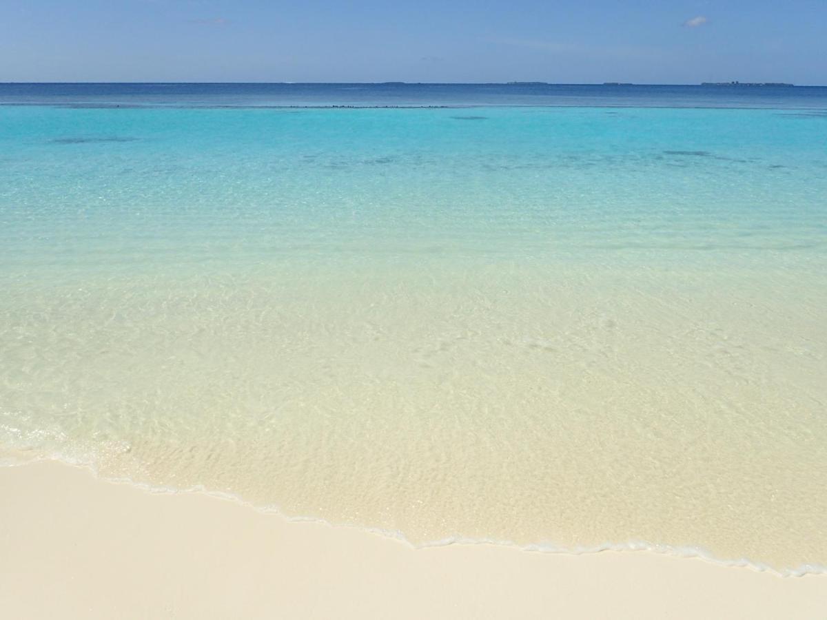 Brickwood Rasdhoo- Beach Front Buitenkant foto